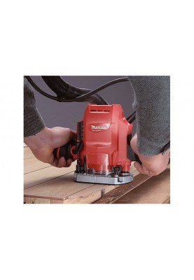 Makita M3601, 900 Вт, 0 - 35 мм, 8мм, 2,7 кг