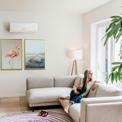 Bosch Кондиціонер Climate 7000i 55м2 інвертор 18000BTU 5.3кВт A+++/A++ -30°С Wi-Fi R32 білий
