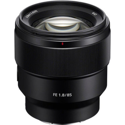 Sony 85mm, f/1.8 для NEX FF