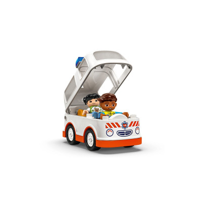 LEGO Конструктор LEGO DUPLO Town Швидка допомога та водій LEGO Конструктор LEGO DUPLO Town Швидка допомога та водій