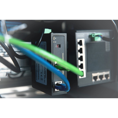 Digitus Розгалужувач DIGITUS Gigabit Ethernet PoE++ splitter, Industrial, 95W