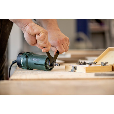 Metabo Фрезер FM 500-6, 500Вт, 6мм, 32000об/хв, висота ходу 40мм, 1.3кг