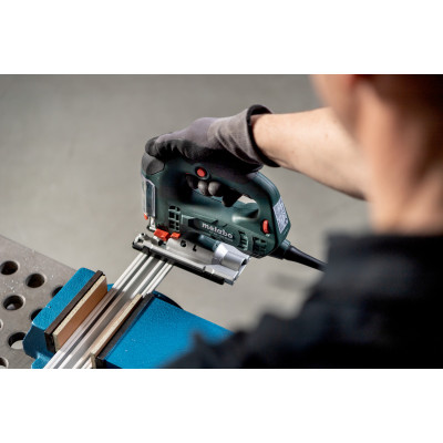 Metabo Лобзик STEB 100 QUICK, 710Вт, 22мм, 1000-3100об/мин, 2.1кг