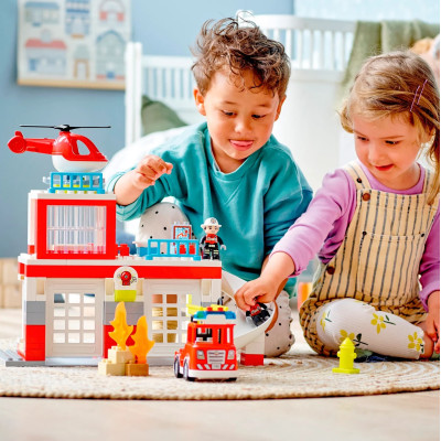 LEGO Конструктор DUPLO Пожежна частина та гвинтокрил