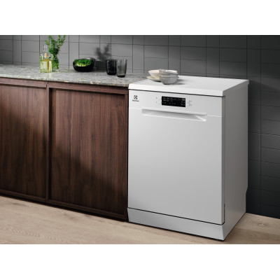 Electrolux Посудомийна машина, 14компл., A+++, 60см, дисплей, інвертор, 3й кошик, білий