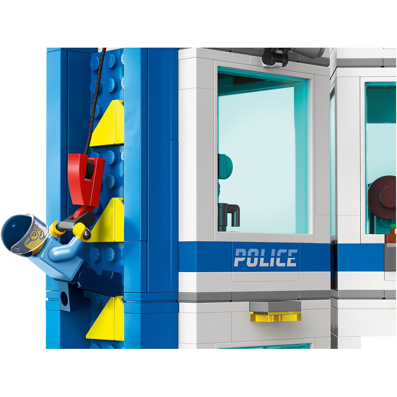 LEGO Конструктор City Поліцейська академія