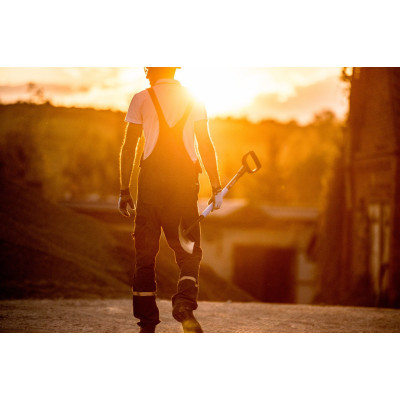 Cellfast Лопата штикова IDEAL PRO, 120 см, 1.8кг Cellfast Лопата штикова IDEAL PRO, 120 см, 1.8кг