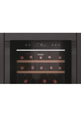 Haier Холодильник Haier для вина, 127x49.7х58.5, мороз.відд.-190л, зон - 2, бут-77, ST, дисплей, чорний