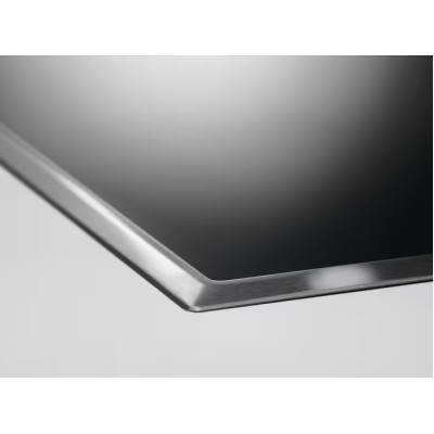 Electrolux Варильна поверхня електрична склокерамічна, 60см, чорний