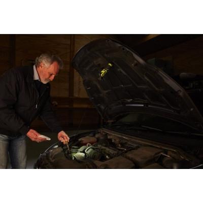 Ryobi Ліхтар RLP4-120G, 4В USB Lithium, акб 1х2Аг, поворотна головка, магніт