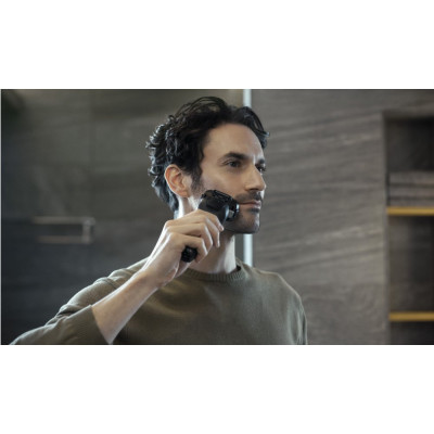 Panasonic Бритва електр. сіткова, 14000 об/хв, бритв.головок-5, Li-Ion, сух.+волог., тример, чорний