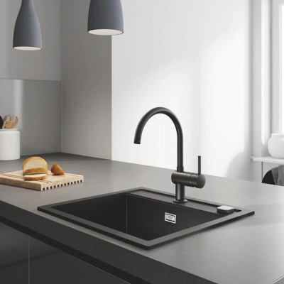 Grohe Змішувач для кухні Minta, довж.виливу - 223мм, поворотний, 1важіль, чорний оксамит