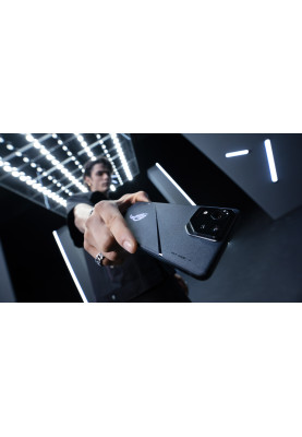 ASUS Смартфон ROG Phone 8 Pro (AI2401) 6.78" 16/512ГБ, 2SIM, 5000мА•год, чорний