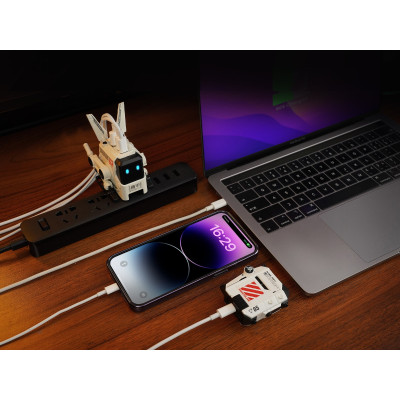 GravaStar Зарядне пристрій Alpha65 65Вт USB-C/USB-A, білий