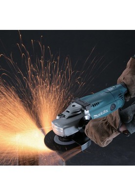 Makita GA9020