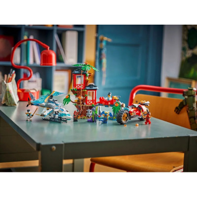 LEGO Конструктор LEGO Ninjago Автомобільна битва ниндзя біля будинку на дереві