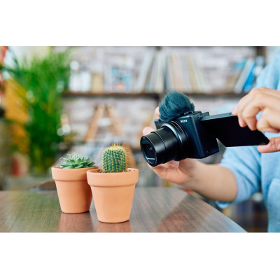 Sony Цифр. фотокамера Sony ZV-1M2 Black