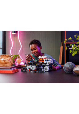 LEGO Конструктор Technic Марсохід команди дослідників