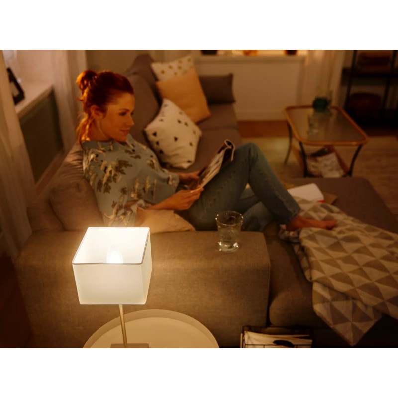 Philips Hue Лампа розумна E14, 5.2W(40Вт), 2200K-6500K, Tunable white, ZigBee, Bluetooth, димування