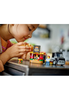 LEGO Конструктор City Вантажівка з гамбургерами