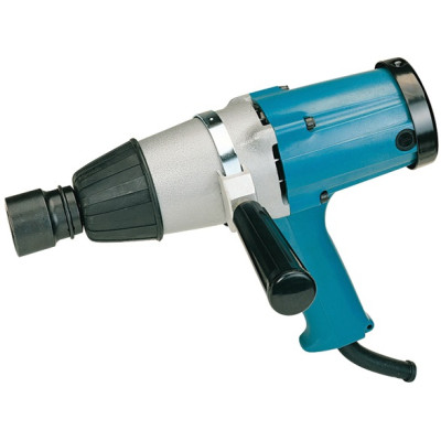 Makita Гайковерт 6906, ударний, 620 Вт, квадрат 3/4, 588 Нм, 5.6 кг