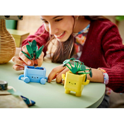LEGO Конструктор LEGO Botanicals Щасливі рослини LEGO Конструктор LEGO Botanicals Щасливі рослини