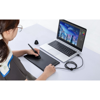 Huion Графічний планшет H580X Black