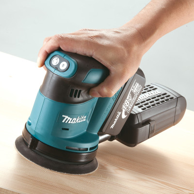 Makita Шліфмашина ексцентрикова DBO180Z акумуляторна, 18В, 125мм, 7000/9500/11000 об/хв, 1.7 кг, SOLO