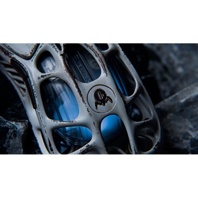 GravaStar Миша Mercury M1 Pro, magnesium alloy body, BT/WL/USB-A, RGB, Battle-Worn