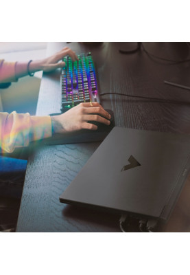 HP Ноутбук Victus 15-fb2000ua 15.6" FHD IPS AG, AMD R7-8845HS, 16GB, F1024GB, NVD4060-8, DOS, чорний