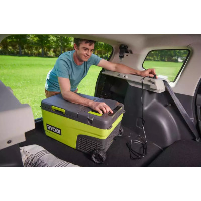 Ryobi Холодильник мобільний акумуляторний RY18CB23A-0, 18В ONE+, робота від 220 або 12В, температура +20…-20, об'єм 23л Ryobi Холодильник мобільний акумуляторний RY18CB23A-0, 18В ONE+, робота від 220 або 12В, температура +20…-20, об'єм 23л