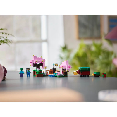 LEGO Конструктор Minecraft Квітучий вишневий сад
