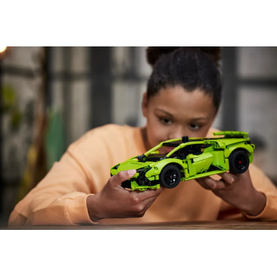 LEGO Конструктор Technic Lamborghini Huracan Tecnica