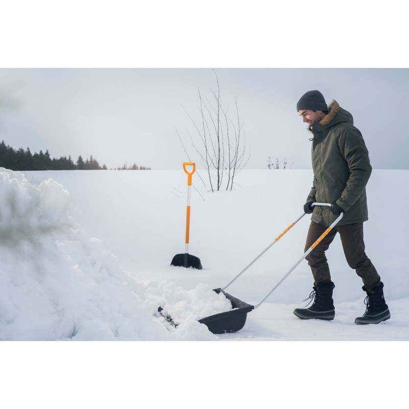 Fiskars Скрепер для снігу SnowXpert