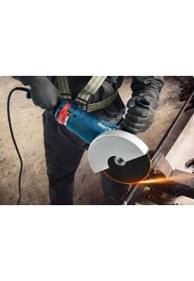 Bosch Шліфмашина кутова GWS 24-230 JZ, 230мм, 2400Вт , 8500об•хв, плавн. пуск, із системою захисту від пилу Cyclone Tech, 5.8кг