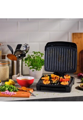 Russell Hobbs Гриль George Foreman прижимний Immersa Medium, 1300Вт, темп. режимів-1, з`ємні пластини, метал, пластик, чорний