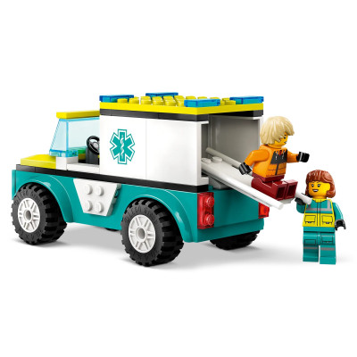 LEGO Конструктор City Карета швидкої допомоги та сноубордист
