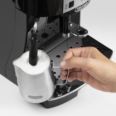 Delonghi Кавомашина, 1.8л, зерно+мелена, авторецептів -6, підігрів чашок, кофемолка, подача гар. води, чорний