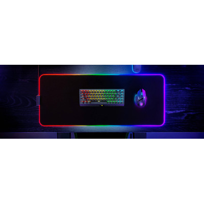 Razer Ігрова поверхня Strider Chroma RGB XXL (900х370х4мм), чорний Razer Ігрова поверхня Strider Chroma RGB XXL (900х370х4мм), чорний