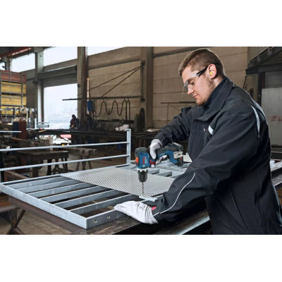 Bosch Шурупокрут-дриль акумуляторний GSR 18V-65 18В 2х5А·рік 21·55Нм 0-550·0-2100об·хв ЗП GAL18V-40 1.06кг