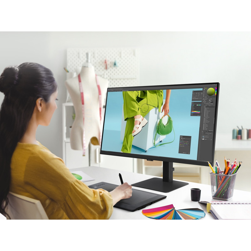 Samsung Монітор 32" HRM S70D HDMI, DP, VA, 3840x2160