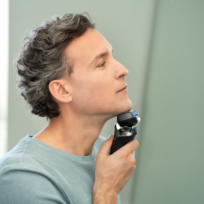 Panasonic Бритва електр. сіткова, 14000 об/хв, бритв.головок-6, Li-Ion, сух.+волог., тример, чорний