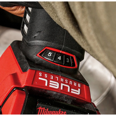 Milwaukee Шліфмашина кутова аккумуляторна Milwaukee M18 FSAGV125XB-0 18В 125мм 3500-8500об/хв 2.7кг