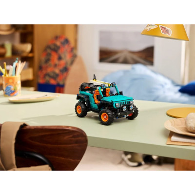 LEGO Конструктор LEGO Technic Позашляховик Jeep® Wrangler Rubicon LEGO Конструктор LEGO Technic Позашляховик Jeep® Wrangler Rubicon