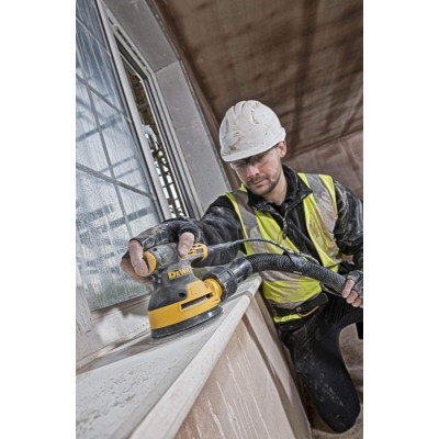 DeWALT Шліфмашина ексцентрикова 280Вт 8000-12000об.хв 125мм амплітуда 2.6мм 1.28кг
