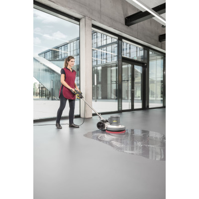 Karcher Підлогомийна машина Karcher BDS 43/150 C Classic 1500Вт однодискова 430мм 150об/хв 44.18кг Karcher Підлогомийна машина Karcher BDS 43/150 C Classic 1500Вт однодискова 430мм 150об/хв 44.18кг