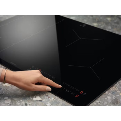 Electrolux Варильна поверхня індукційна, 60см, датчик кипіння, Hob2Hood, чорний