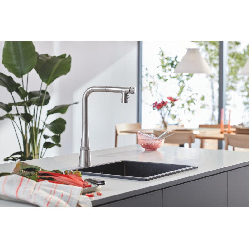 Grohe Змішувач для кухні Scala, довж.виливу - 200мм, поворотний, витяжний, вентиль + кнопка, супер сталь