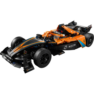 LEGO Конструктор Technic Автомобіль для перегонів NEOM McLaren Formula E