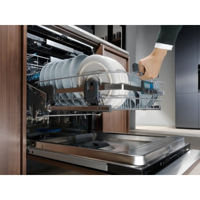 Electrolux Посудомийна машина вбудовувана EEC967310L